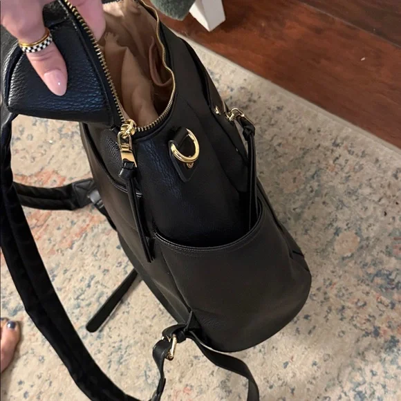 Poppy & Peonies Black Leather Backpack - Picture 9 of 9